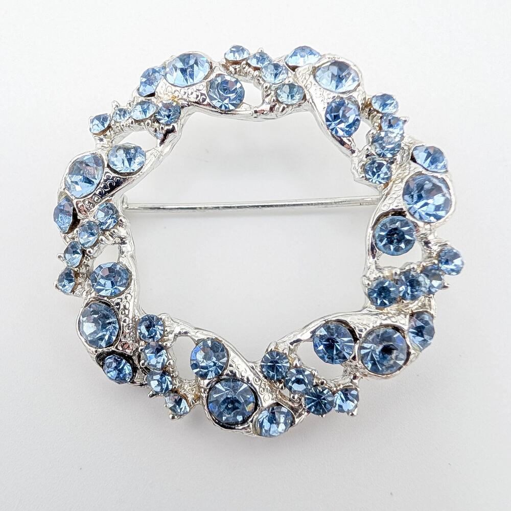 Vintage Pale Blue Wreath Brooch Pin Silver Tone Highly Plated